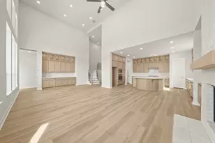 18806 Truman Trl, Conroe, TX 77302 - Photo 4