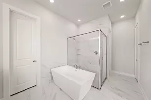 18806 Truman Trl, Conroe, TX 77302 - Photo 22