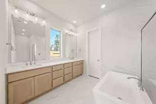 18806 Truman Trl, Conroe, TX 77302 - Photo 10