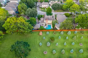 3027 Kismet Ln, Houston, TX 77043 - Photo 32