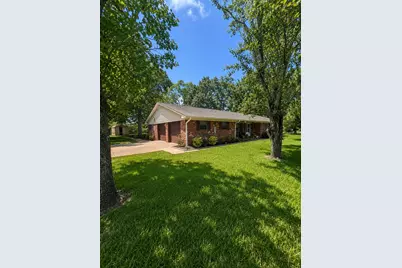 204 Gerald Street, Willis, TX 77378 - Photo 2