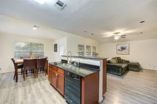 16211 Peach Bluff Ln, Cypress, TX 77429 - Photo 26