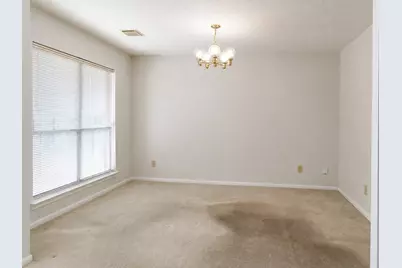 3904 Spring Circle Drive E, Pearland, TX 77584 - Photo 10