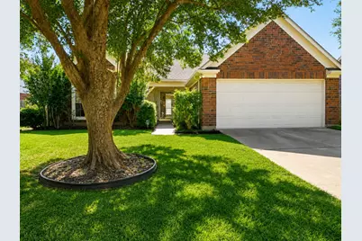 3904 Spring Circle Drive E, Pearland, TX 77584 - Photo 1