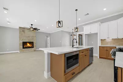 10118 County Road 302, Plantersville, TX 77363 - Photo 10