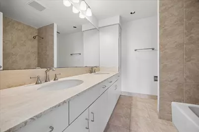 1701 Hermann Drive #14B, Houston, TX 77004 - Photo 28