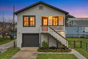 1914 55th St, Galveston, TX 77551 - Photo 1