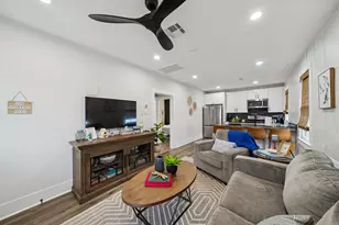 1914 55th St, Galveston, TX 77551 - Photo 4