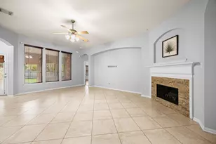 802 Floriencia St, Sugar Land, TX 77479 - Photo 10