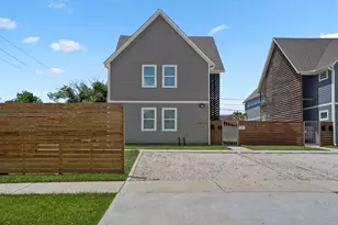 2518 Cleburne St, Houston, TX 77004 - Photo 2