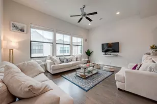 3905 Tulane Oak Dr, Houston, TX 77018 - Photo 2