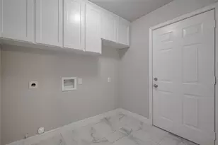 919 Mockingbird Way, Sugar Land, TX 77478 - Photo 12
