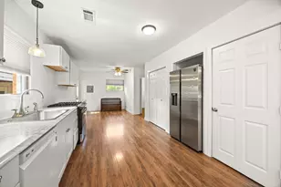 315 English St, Houston, TX 77009 - Photo 10