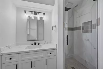 210 Ridgemont Drive, Alvin, TX 77511 - Photo 18