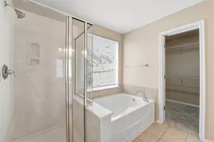 4706 Woodspring Glen Ln, Houston, TX 77345 - Photo 10