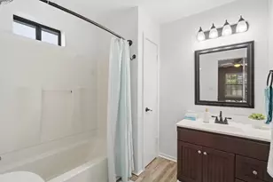 271 Barracuda St, Hitchcock, TX 77563 - Photo 18