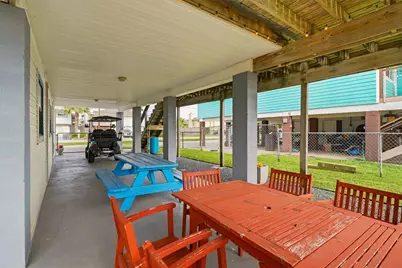 271 Barracuda Street, Hitchcock, TX 77563 - Photo 32