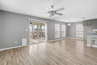 271 Barracuda Street, Hitchcock, TX 77563 - Photo 8