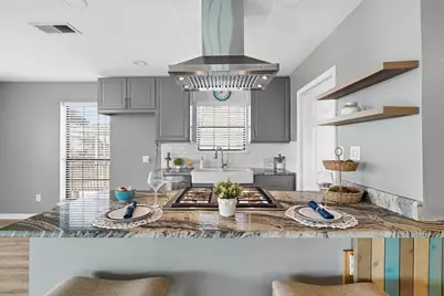 271 Barracuda Street, Hitchcock, TX 77563 - Photo 12