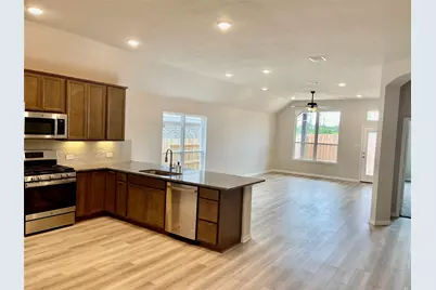 2671 Sagedale Drive, Conroe, TX 77301 - Photo 4
