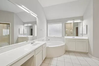 15406 Juniper Cove Court, Cypress, TX 77433 - Photo 28