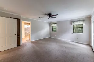 104 Oakview Cir, Huntsville, TX 77340 - Photo 16