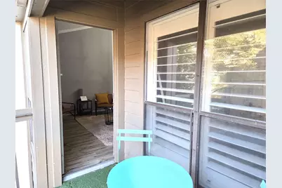 10053 Westpark Drive #326, Houston, TX 77042 - Photo 18