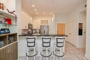 1901 Post Oak Blvd, Houston, TX 77056 - Photo 6