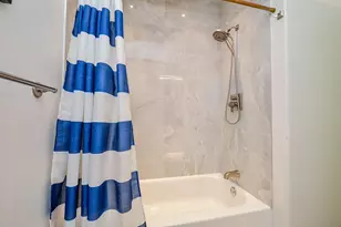 1901 Post Oak Blvd, Houston, TX 77056 - Photo 20