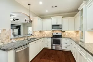4115 Twin Dr W, Santa Fe, TX 77510 - Photo 2