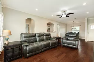 4115 Twin Dr W, Santa Fe, TX 77510 - Photo 6