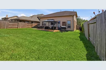 342 Kendall Crest Drive, Alvin, TX 77511 - Photo 34