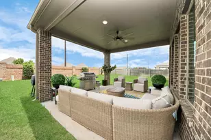 19910 Southern Stream Dr, Cypress, TX 77433 - Photo 48