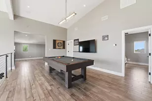 1721 Bayou Shore Dr, Galveston, TX 77551 - Photo 20