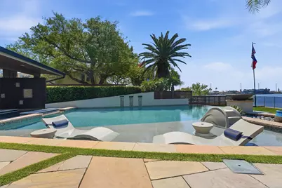 1721 Bayou Shore Drive, Galveston, TX 77551 - Photo 42