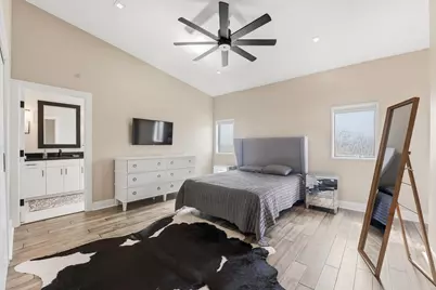 1721 Bayou Shore Drive, Galveston, TX 77551 - Photo 16