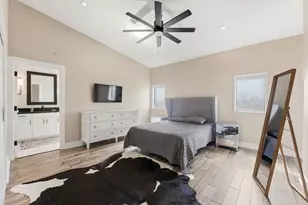 1721 Bayou Shore Dr, Galveston, TX 77551 - Photo 16