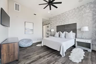 1721 Bayou Shore Drive, Galveston, TX 77551 - Photo 12