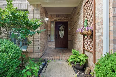 6426 Portuguese Bend Dr, Missouri City, TX 77459 - Photo 2