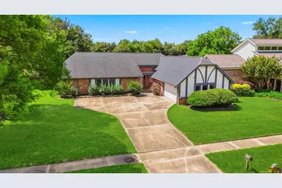 3931 Pleasant Valley Drive, Missouri City, TX 77459 - Photo 2