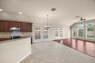 25911 Riverside Creek Dr, Richmond, TX 77406 - Photo 16