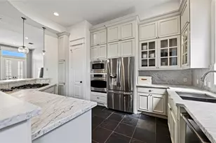1818 Binz St, Houston, TX 77004 - Photo 12