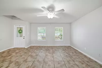 1015 Santa Fe Court, Rosenberg, TX 77471 - Photo 4