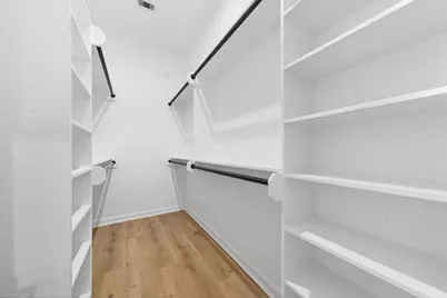 5029 Van Fleet Street #B, Houston, TX 77033 - Photo 16