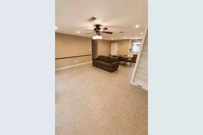 15 Gambrel Oak Place, The Woodlands, TX 77380 - Photo 4