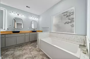 4510 Lininger Ln, Dickinson, TX 77539 - Photo 20