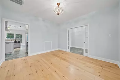 4510 Lininger Lane, Dickinson, TX 77539 - Photo 8