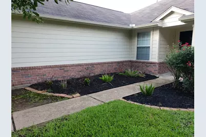 6327 Hayman Drive, Katy, TX 77449 - Photo 2