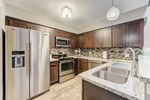 2611 Grants Lake Blvd, Sugar Land, TX 77479 - Photo 14