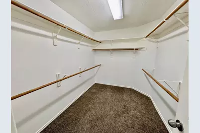 6919 Bear Oaks Drive, Houston, TX 77083 - Photo 16